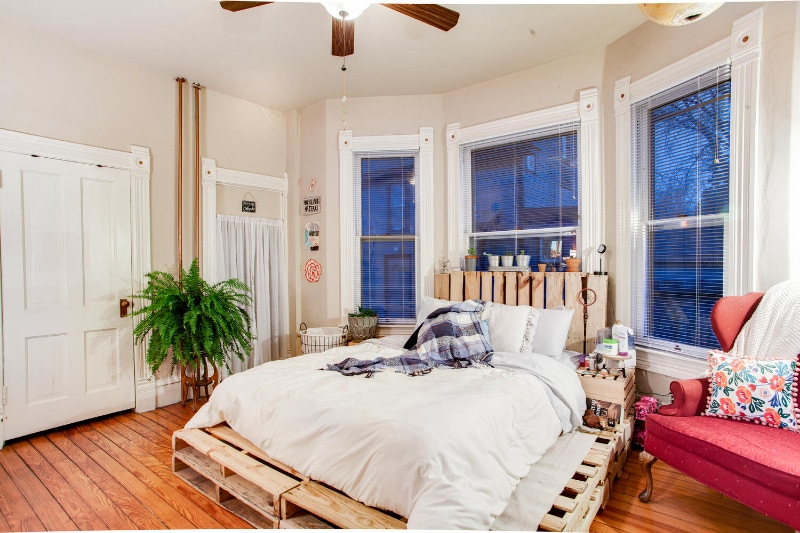 Building Photo - 1525 9th Ave