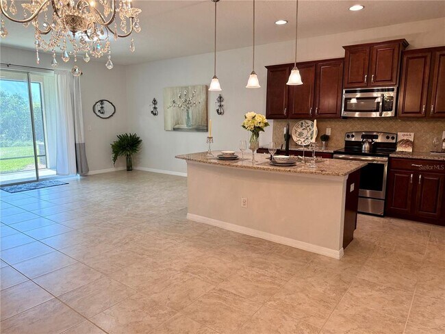 Building Photo - 10415 Butterfly Wing Ct