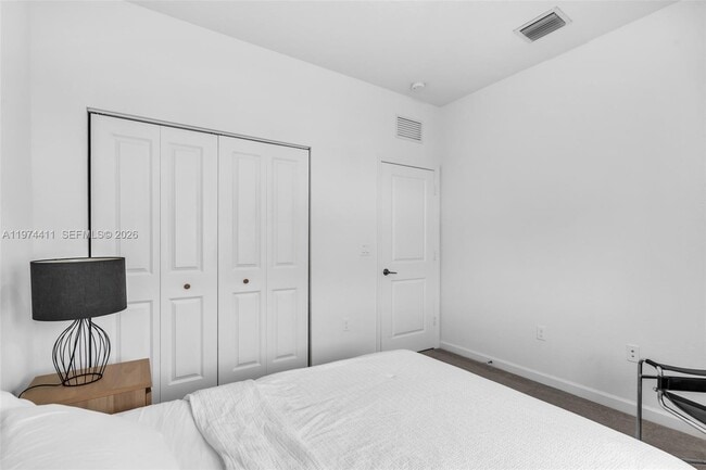 Building Photo - 11927 NW 46th St