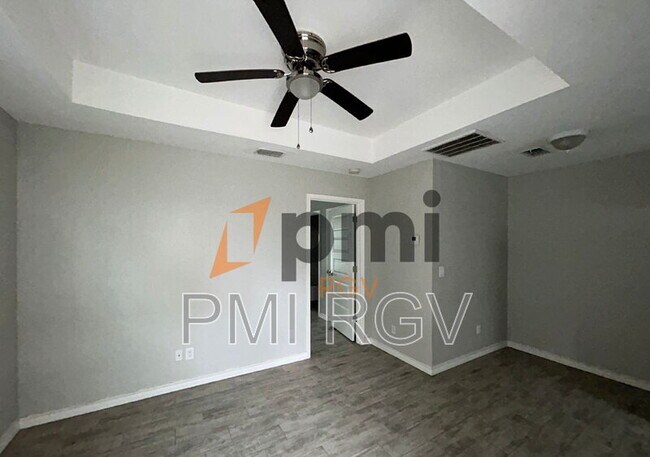 Building Photo - 1315 Quitaca Dr