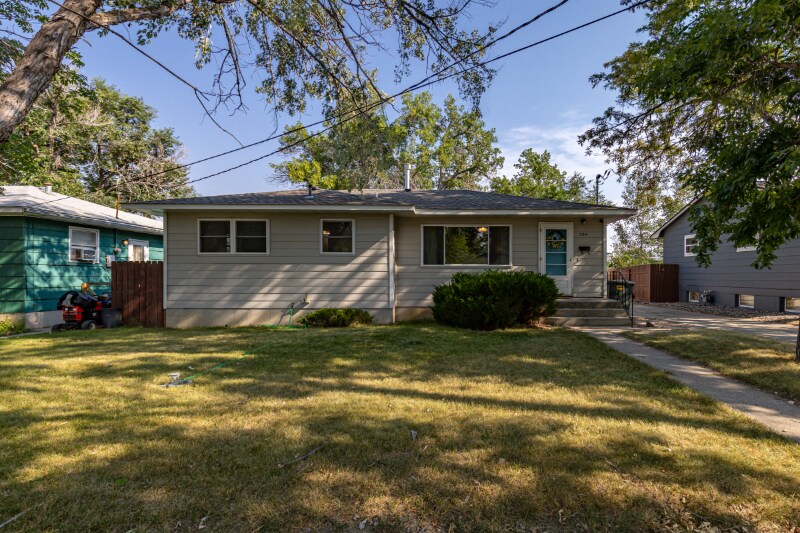 Building Photo - 2041 Burlington Ave