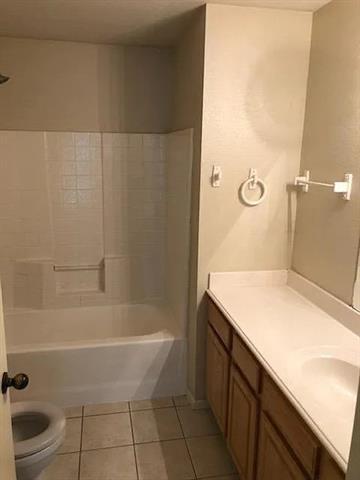 Building Photo - 516 Tenison Ln