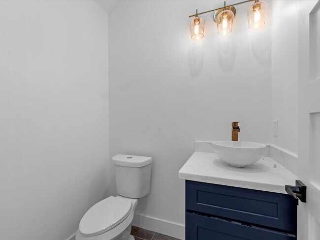 Building Photo - 1130 Miller Rd