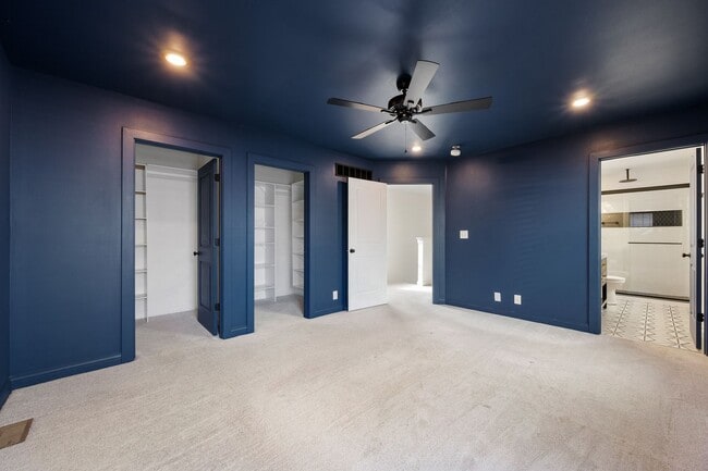 Building Photo - BEAUTIFUL CLIFTON HOME W/FENCED IN YARD AND FINISHED BASEMENT