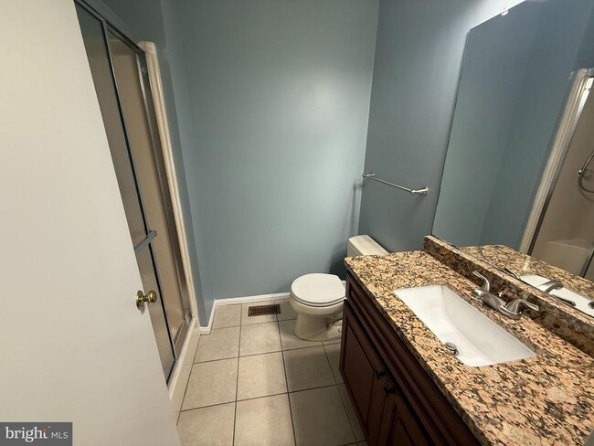 Building Photo - 8724 Ruppert Ct