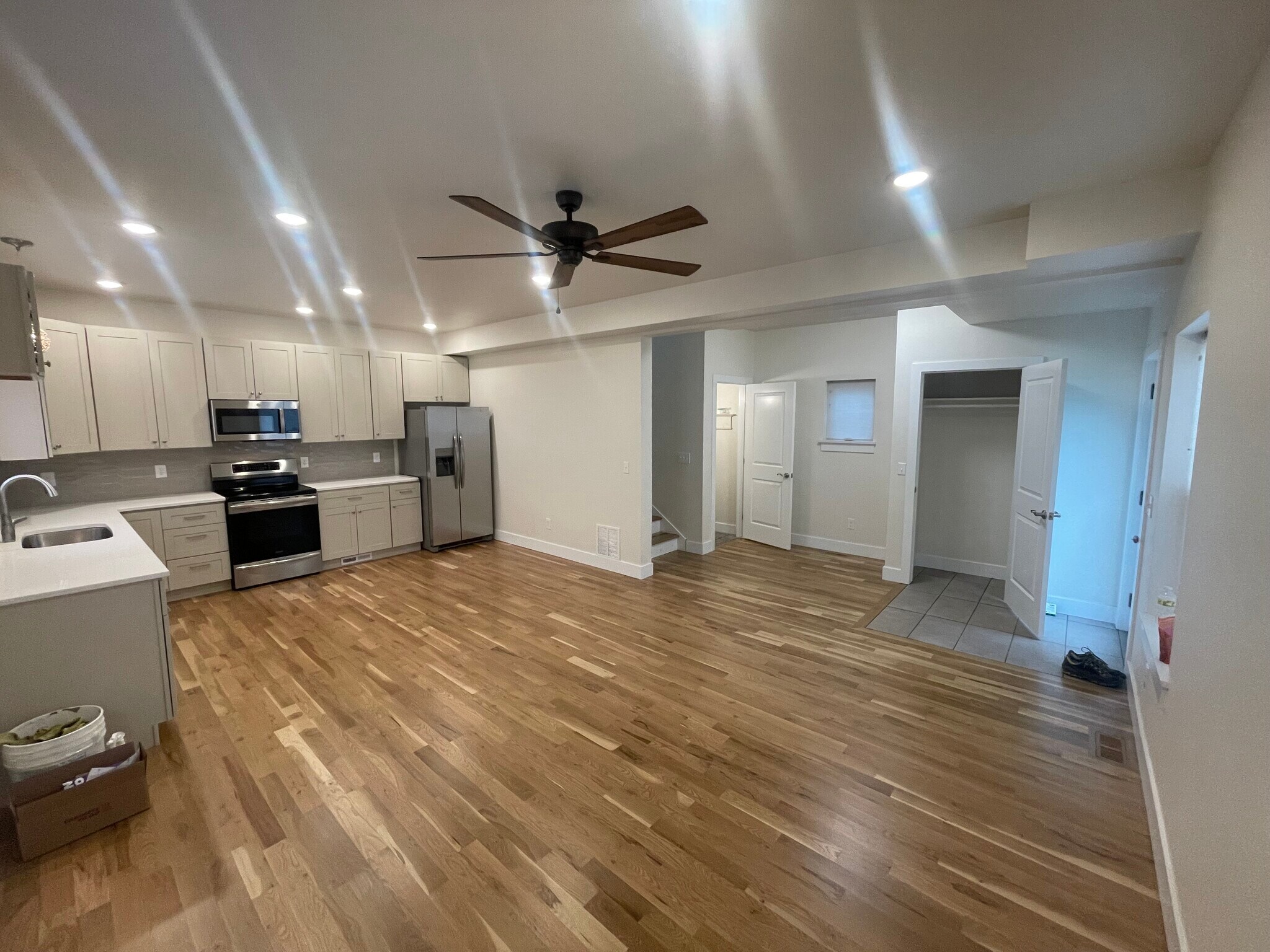 Building Photo - 227 N El Paso St