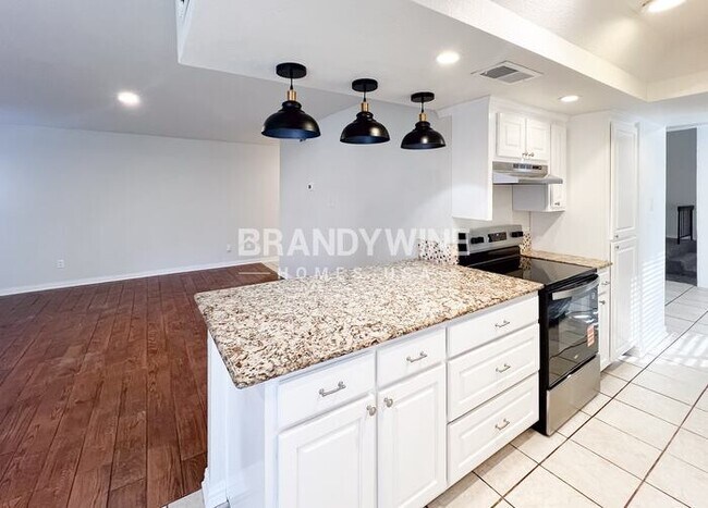 Building Photo - 3608 Montridge Ct