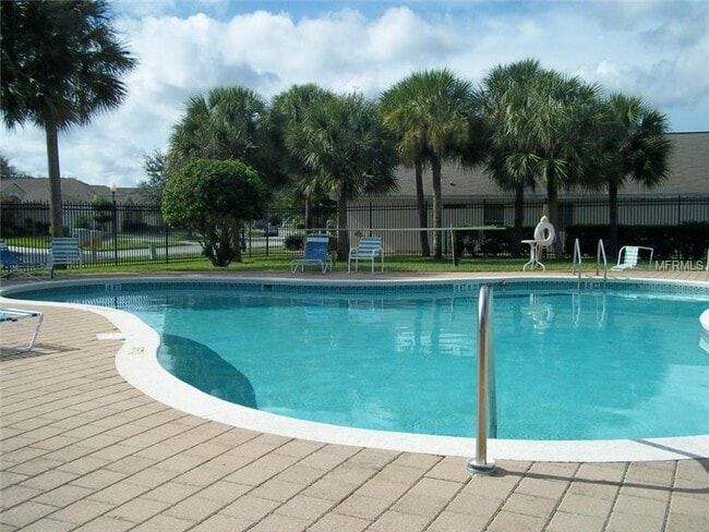 Building Photo - 3120 Rawcliffe Rd