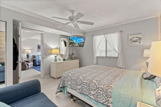 Building Photo - 601 Seafarer Cir