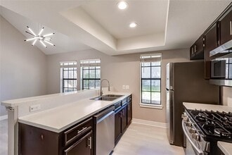 Building Photo - 1143 Orchard Park Cir