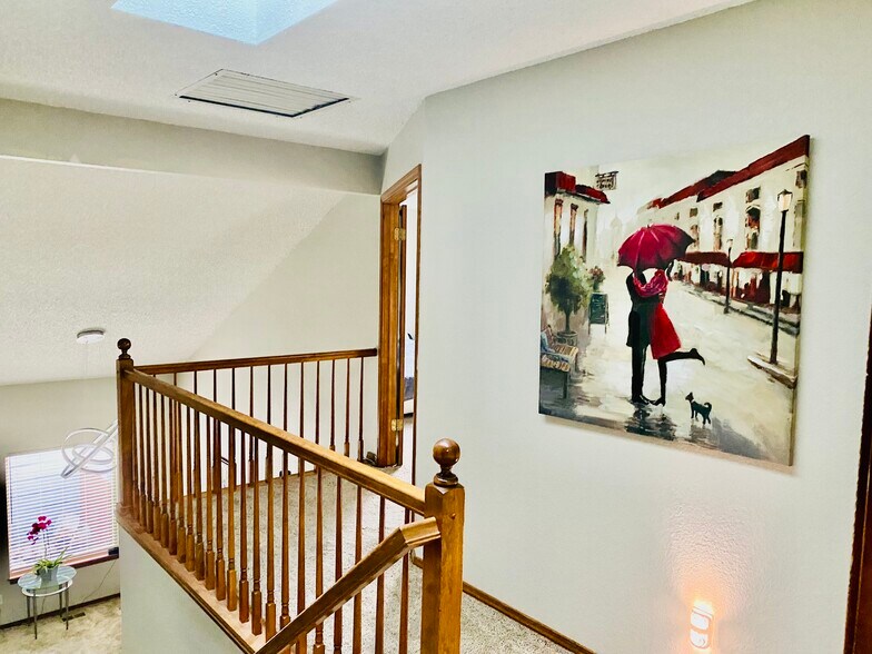 Building Photo - 2130 Silkwood Dr