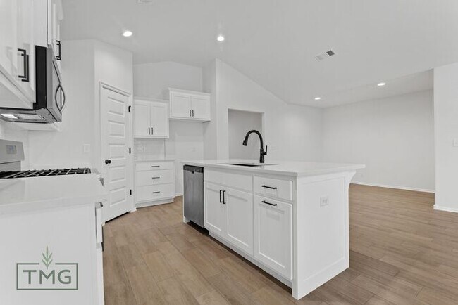 Building Photo - Brand New 4 Bedroom Home In Owasso