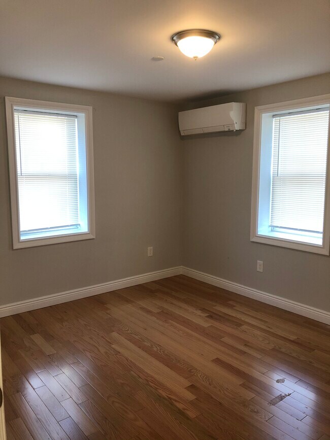Bedroom - 11 Mill Rd