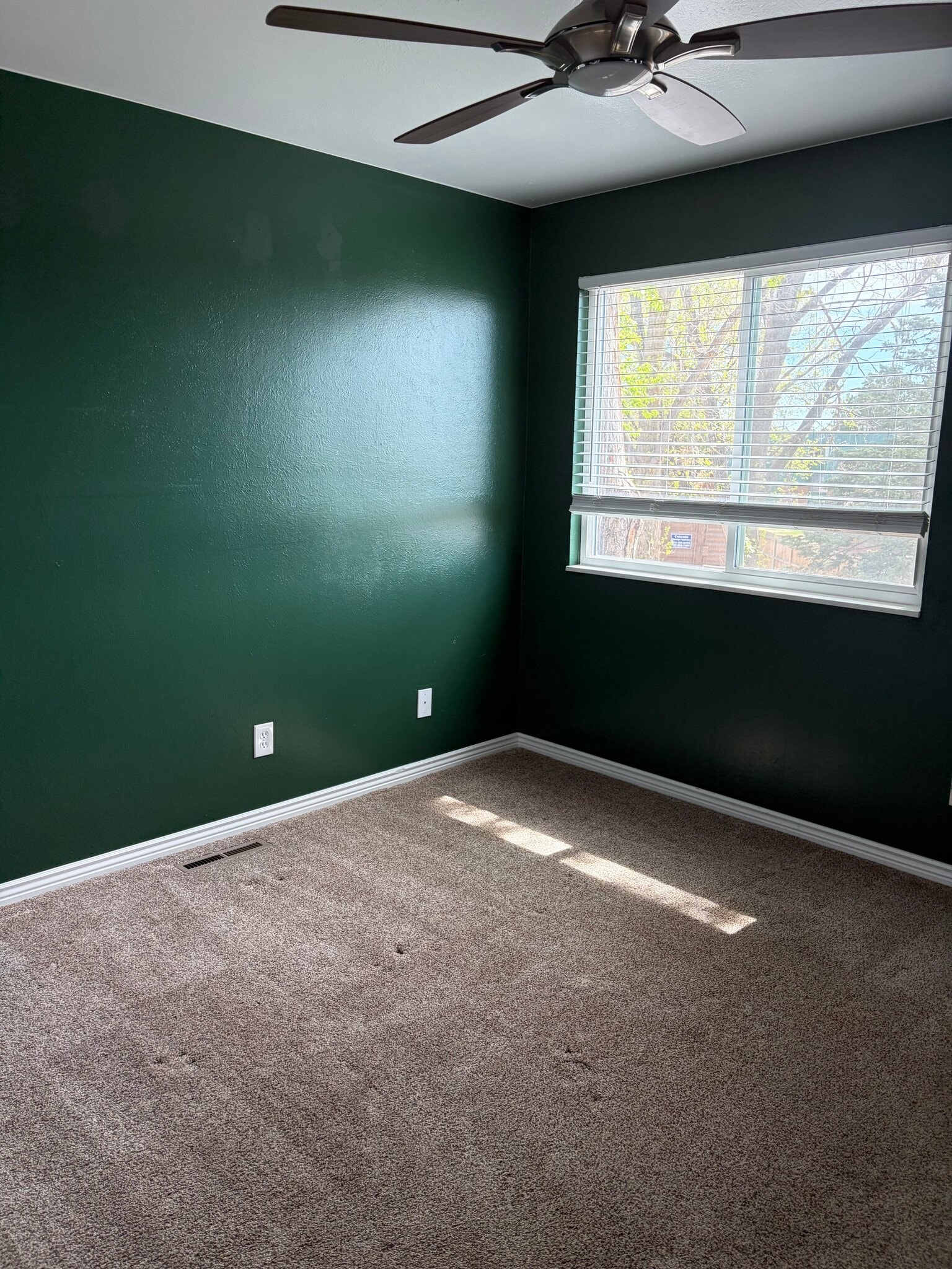 Building Photo - 7964 Chase Cir