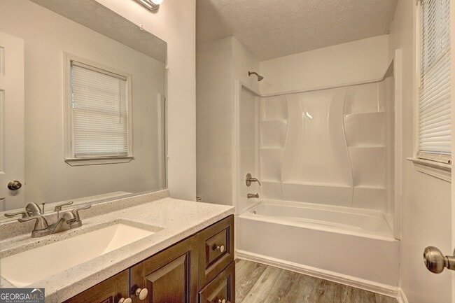 Building Photo - 4090 Knotty Oak Trail