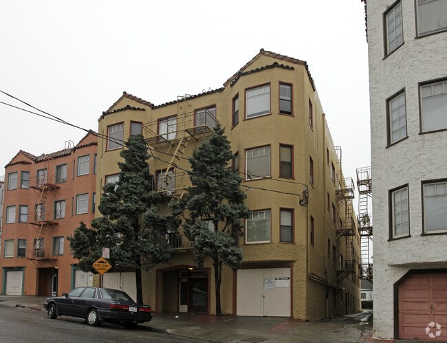 Primary Photo - 2422 8th Ave