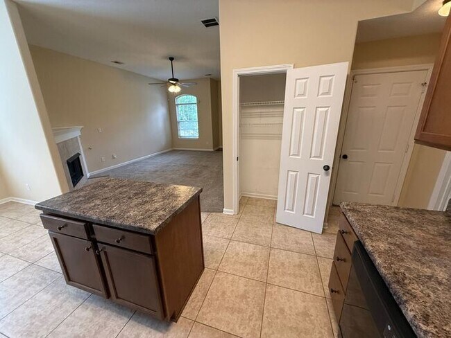 Building Photo - Gated Community - 3 Bedroom 2 Bathroom Cordova Rental Home