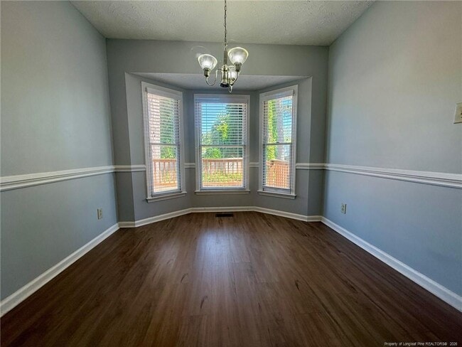 Building Photo - 7136 Kearny Ave