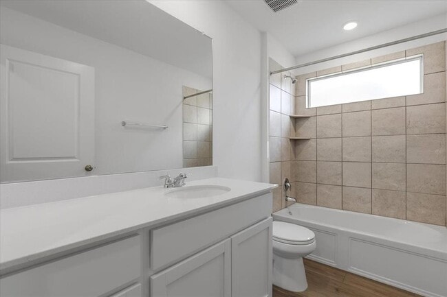Building Photo - 135 Agua Azul Bnd