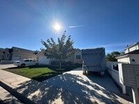 Building Photo - 3914 Red Hawk Rd W