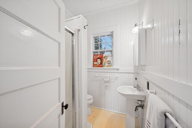 Building Photo - 41 Seafield Ln