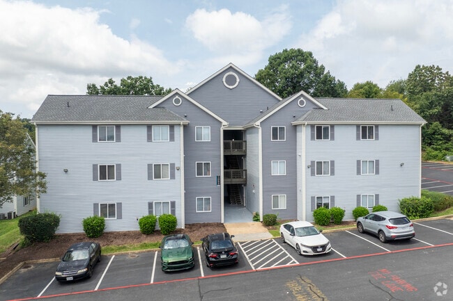 Building Entrance - The Hills Northview Apartments