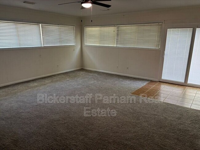 Building Photo - 6129 Charing Dr