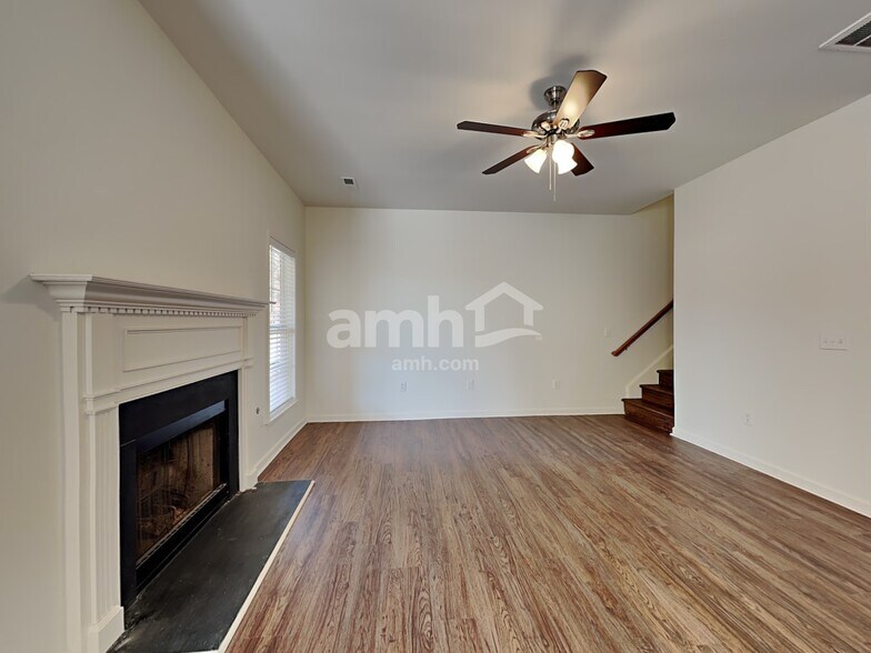 Building Photo - 308 Schooner Ct