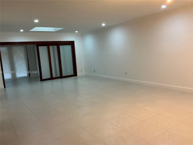 Building Photo - 8559 SW 115th Pl