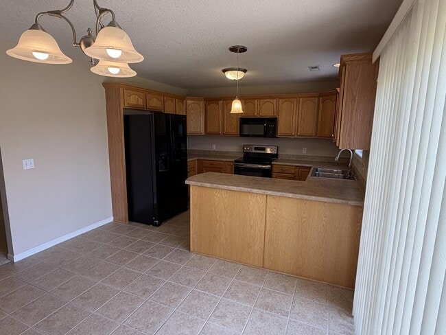 Building Photo - 4310 Culpeper Dr