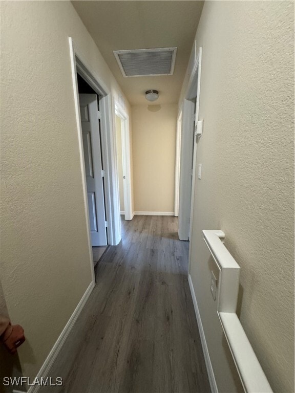 Building Photo - 9068 Gervais Cir