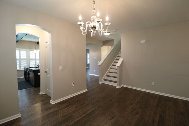 Building Photo - 4515 Wedge Dr