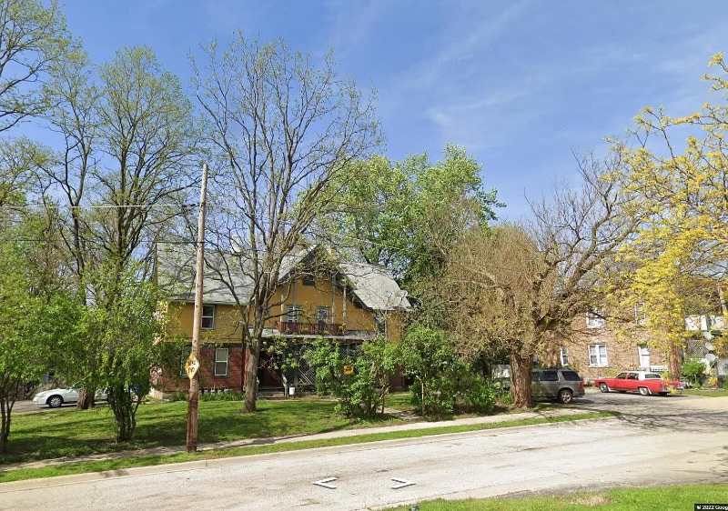 Primary Photo - 1310 Home Pl