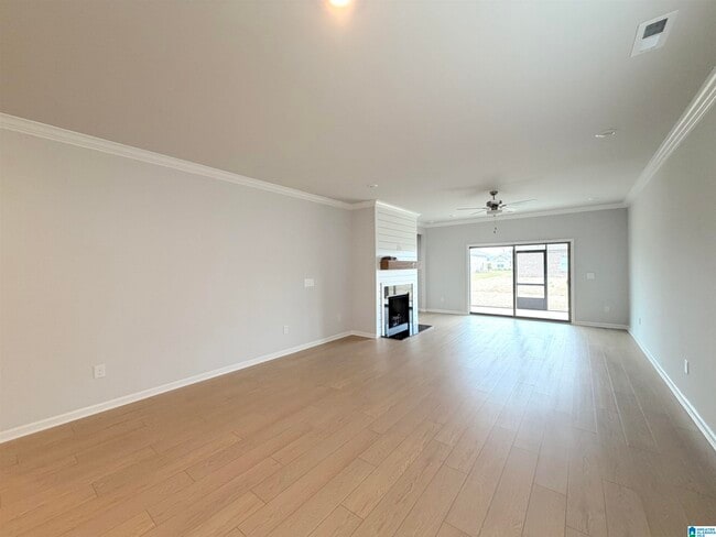Building Photo - 204 Stockyard Cir