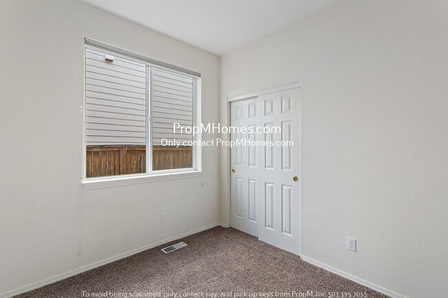 Building Photo - Beautiful Four Bedroom Home In NW Bethany!