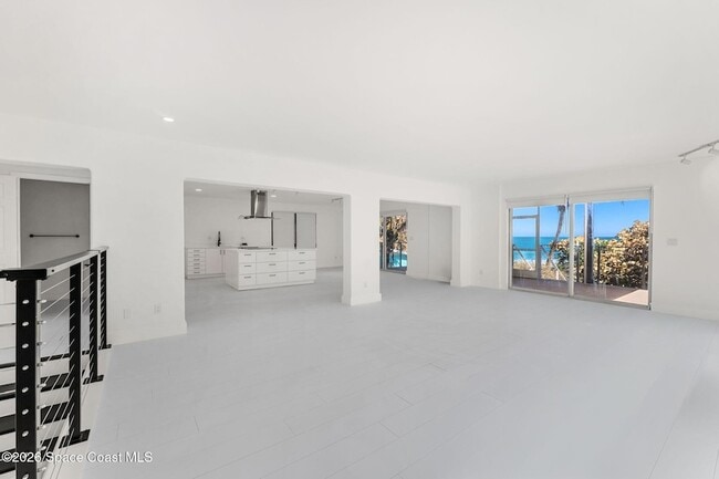 Building Photo - 9085 S Hwy A1A