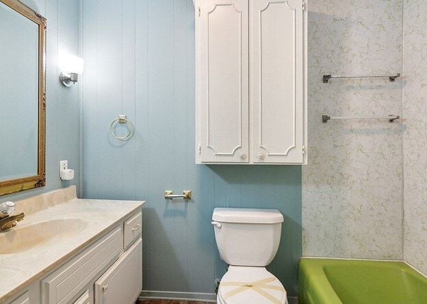 Building Photo - 250 N Main St