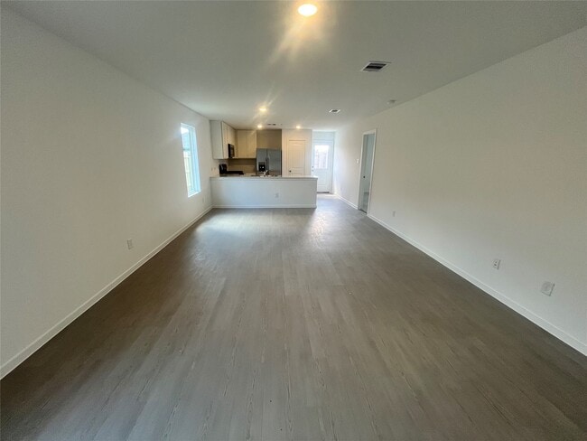 Building Photo - 1727 W Stroker Rd