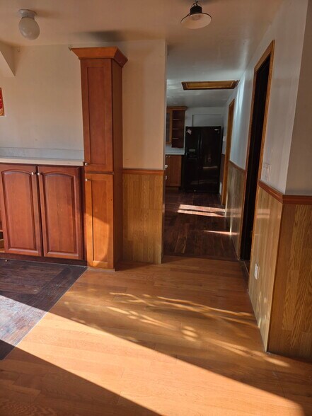 Building Photo - 6740 28th Ave S