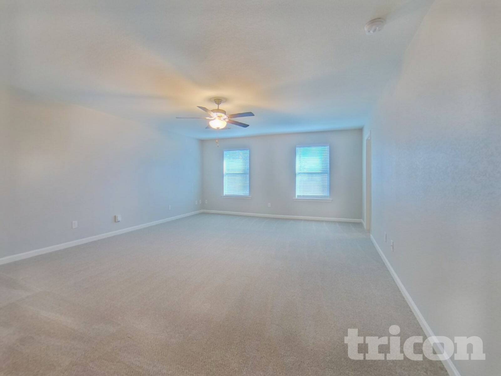 Building Photo - 3542 Falconwood Dr