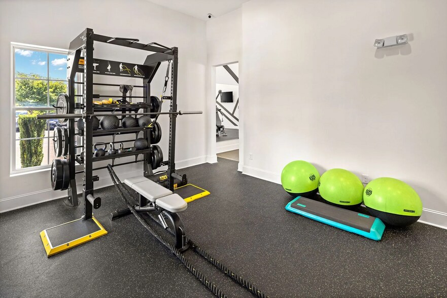 Building Photo - 100 Waterstone Park Cir