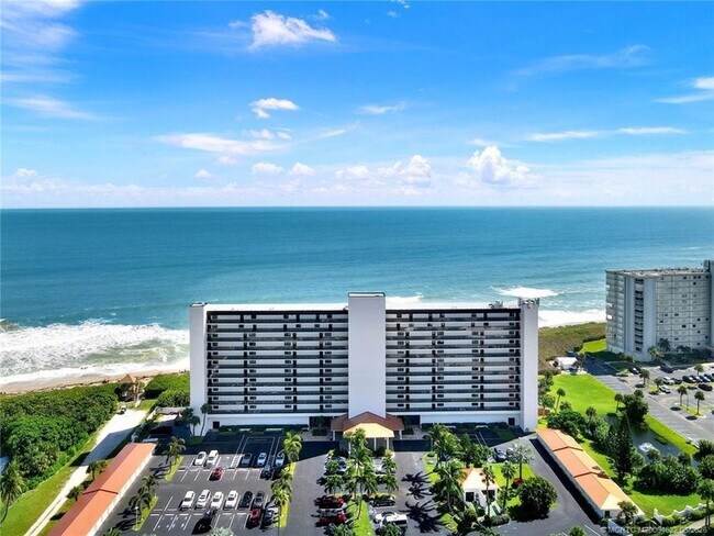 Building Photo - 10410 S Ocean Dr