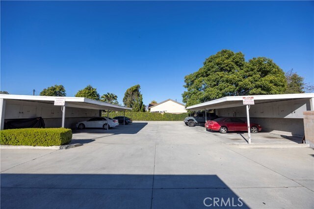 Building Photo - 9307 Ramona Blvd