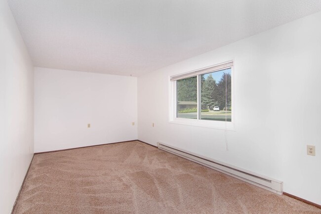 Building Photo - Freshly Updated 2 Bed 1 Bath Spokane Valle...