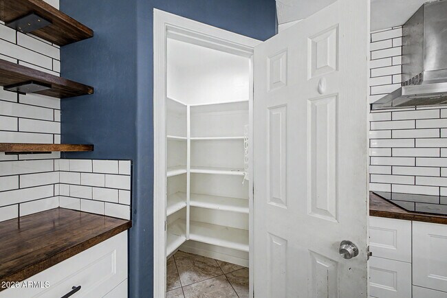 Building Photo - 6774 E Four Peaks Way