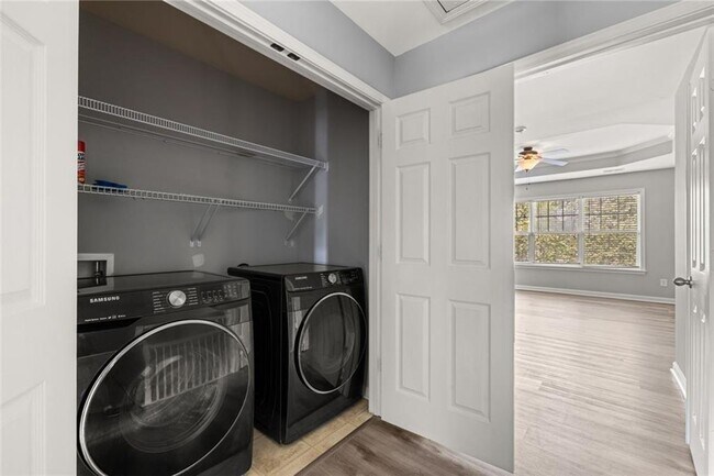 Building Photo - 3642 Gambrell Ln