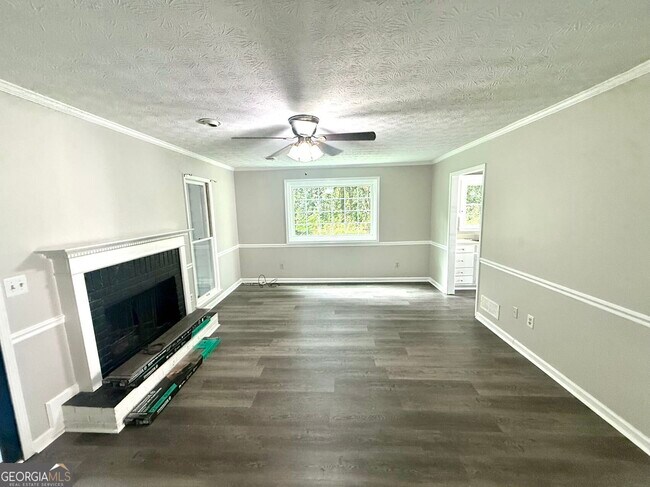 Building Photo - 2949 Governors Ct
