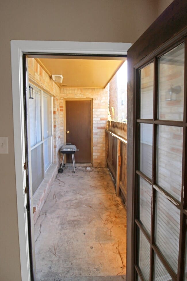 Building Photo - 16303 Lyons School Rd