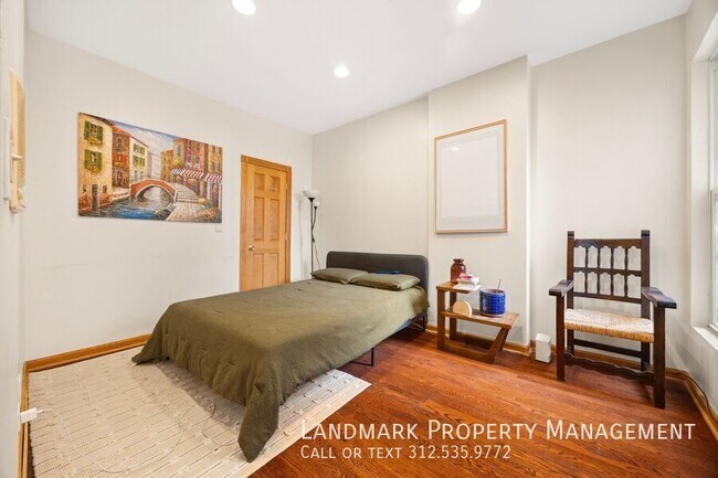 Building Photo - 4758 S Champlain Ave