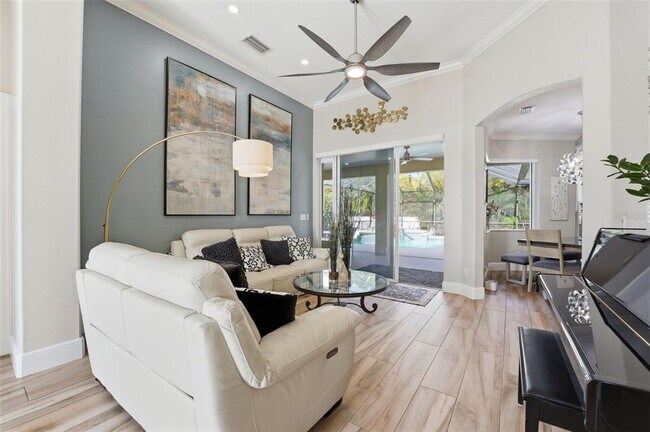 Building Photo - 6331 Yellow Wood Pl